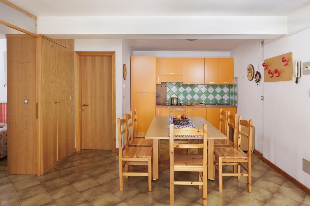 Residence Rododendro Passo San Pellegrino Δωμάτιο φωτογραφία